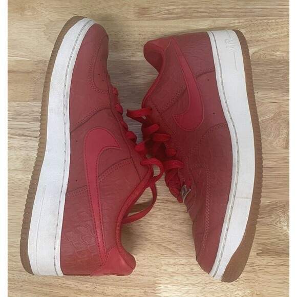 Nike Air Force 1 Low University Red Gum White Youth Boy's 7 Model # 596728-611 - Picture 14 of 15